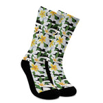 Plumeria Flower Striped Pattern Print Crew Socks