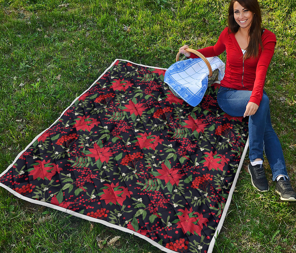 Poinsettia Flower Pattern Print Quilt