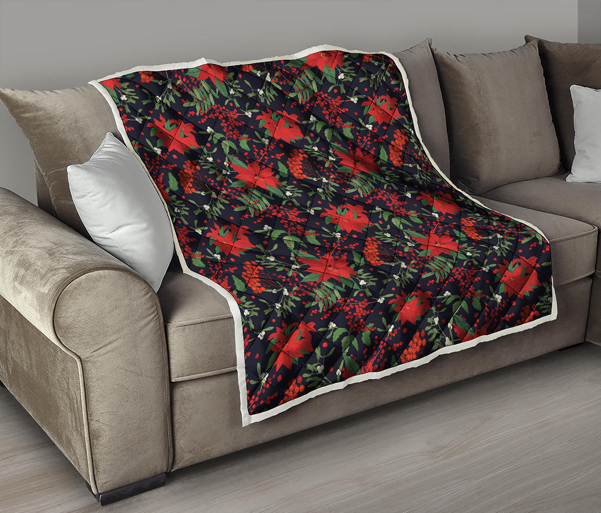 Poinsettia Flower Pattern Print Quilt