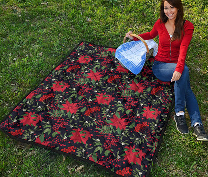 Poinsettia Flower Pattern Print Quilt