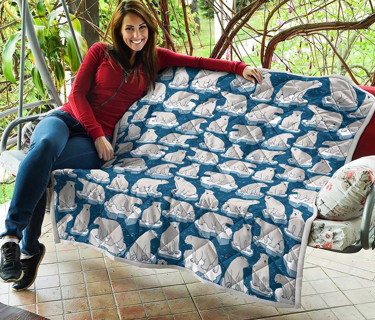 Polar Bear On Ice Pattern Print Quilt