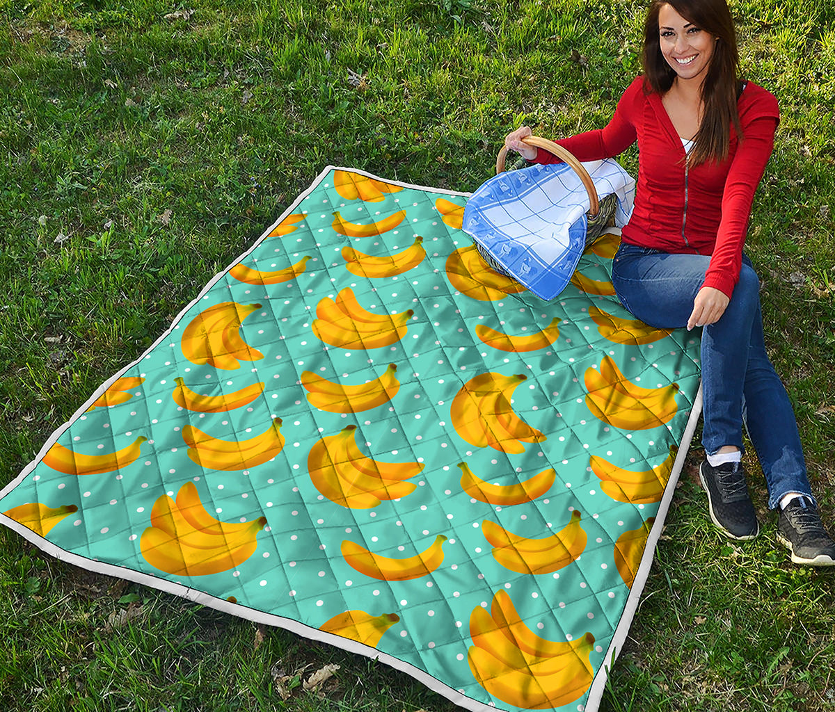 Polka Dot Banana Pattern Print Quilt