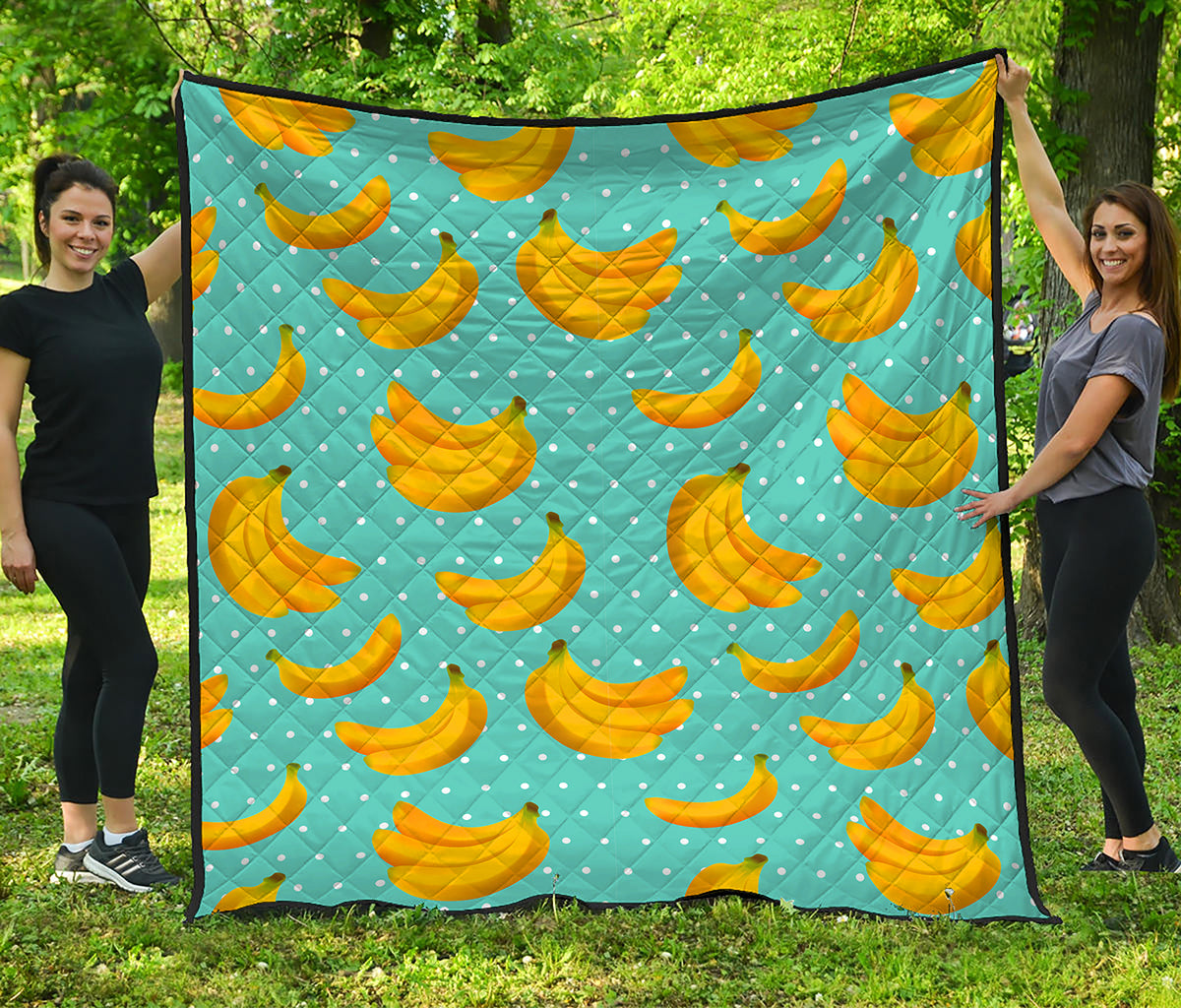 Polka Dot Banana Pattern Print Quilt