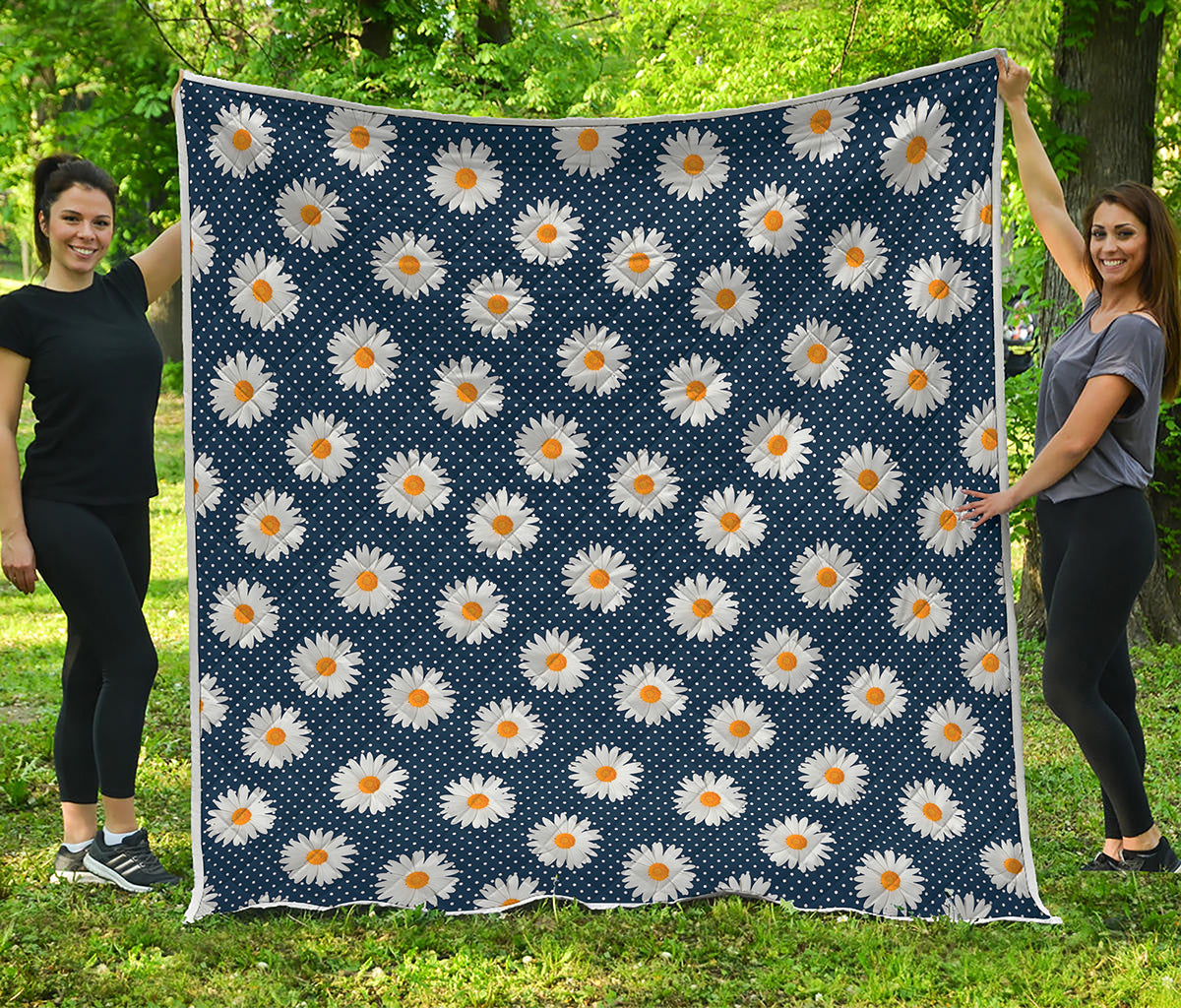 Polka Dot Daisy Floral Pattern Print Quilt