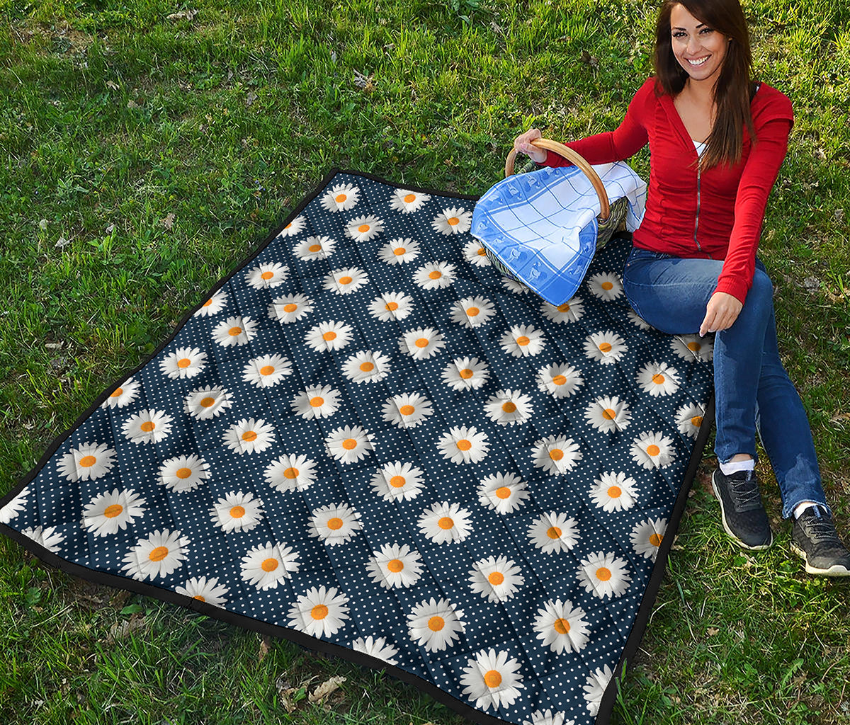 Polka Dot Daisy Floral Pattern Print Quilt