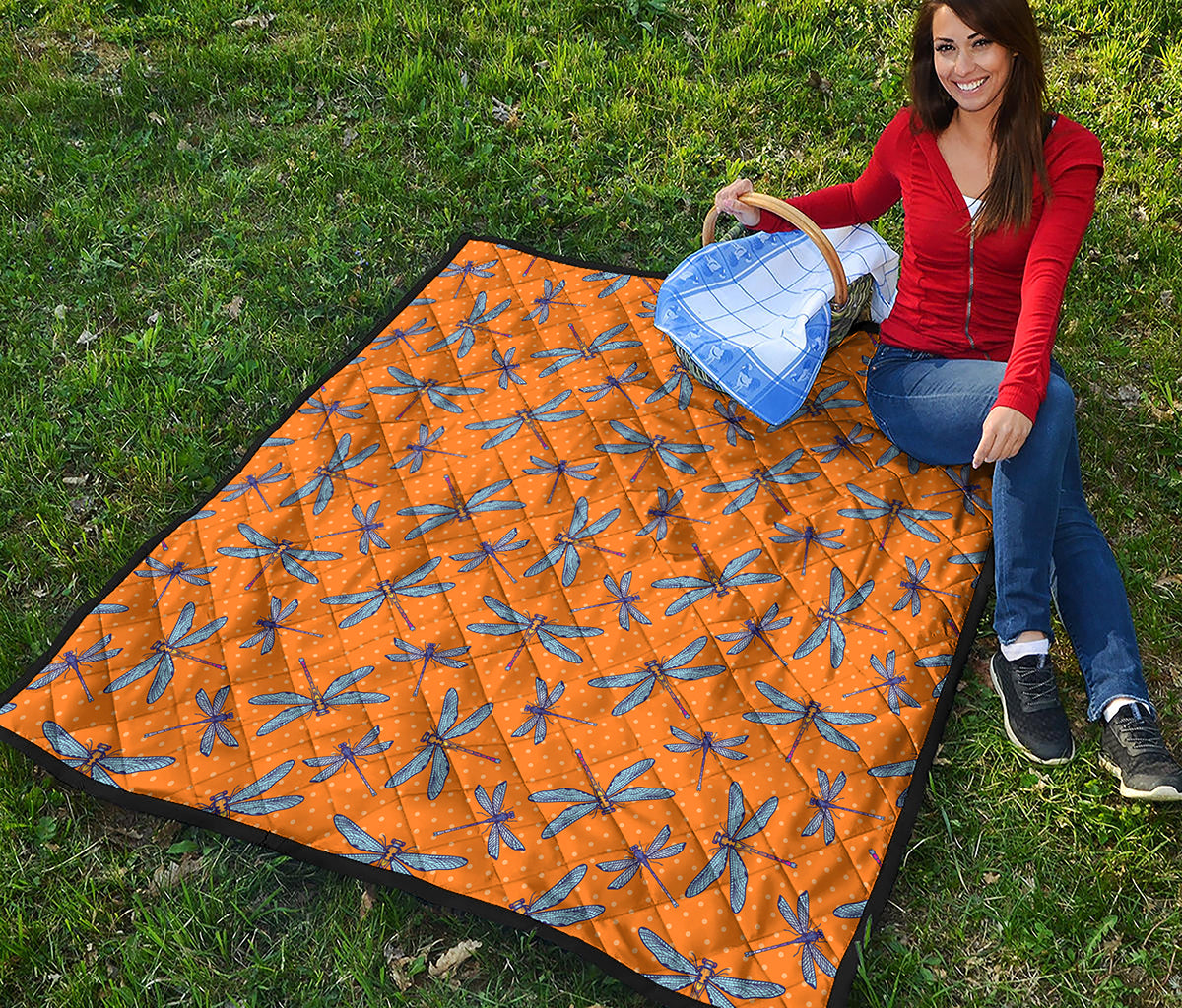 Polka Dot Dragonfly Pattern Print Quilt