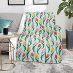 Polygon Tulip Pattern Print Blanket