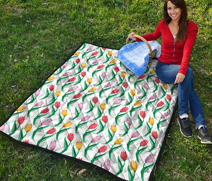 Polygon Tulip Pattern Print Quilt
