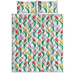 Polygon Tulip Pattern Print Quilt Bed Set