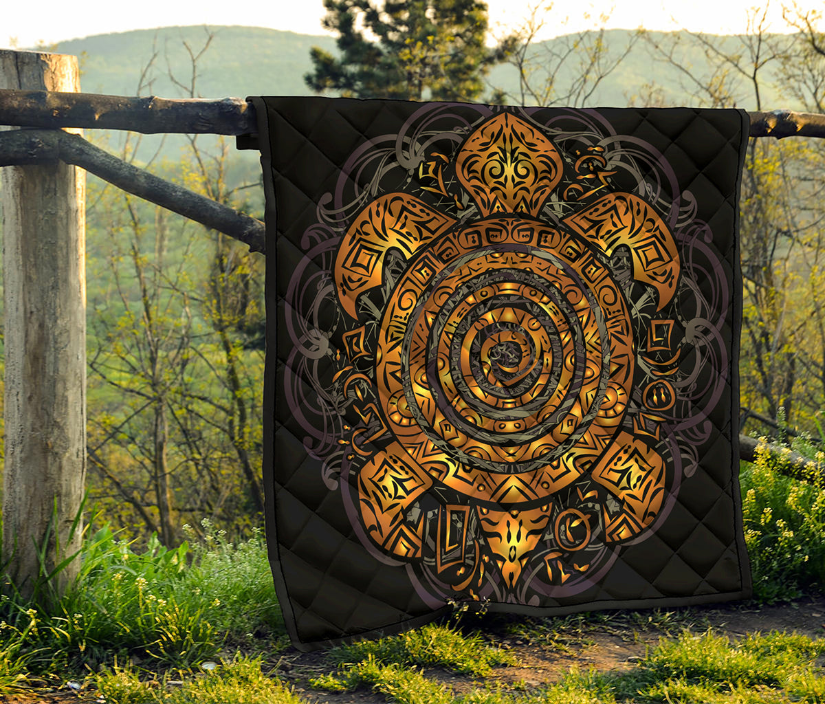 Polynesian Sea Turtle Print Quilt