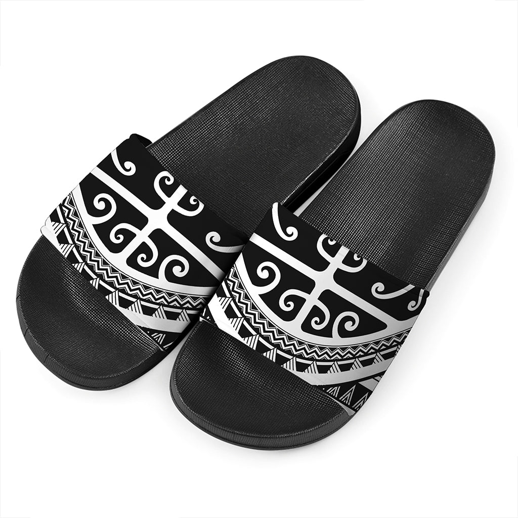 Polynesian Tribal Tattoo Pattern Print Black Slide Sandals