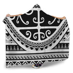 Polynesian Tribal Tattoo Pattern Print Hooded Blanket