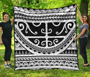 Polynesian Tribal Tattoo Pattern Print Quilt