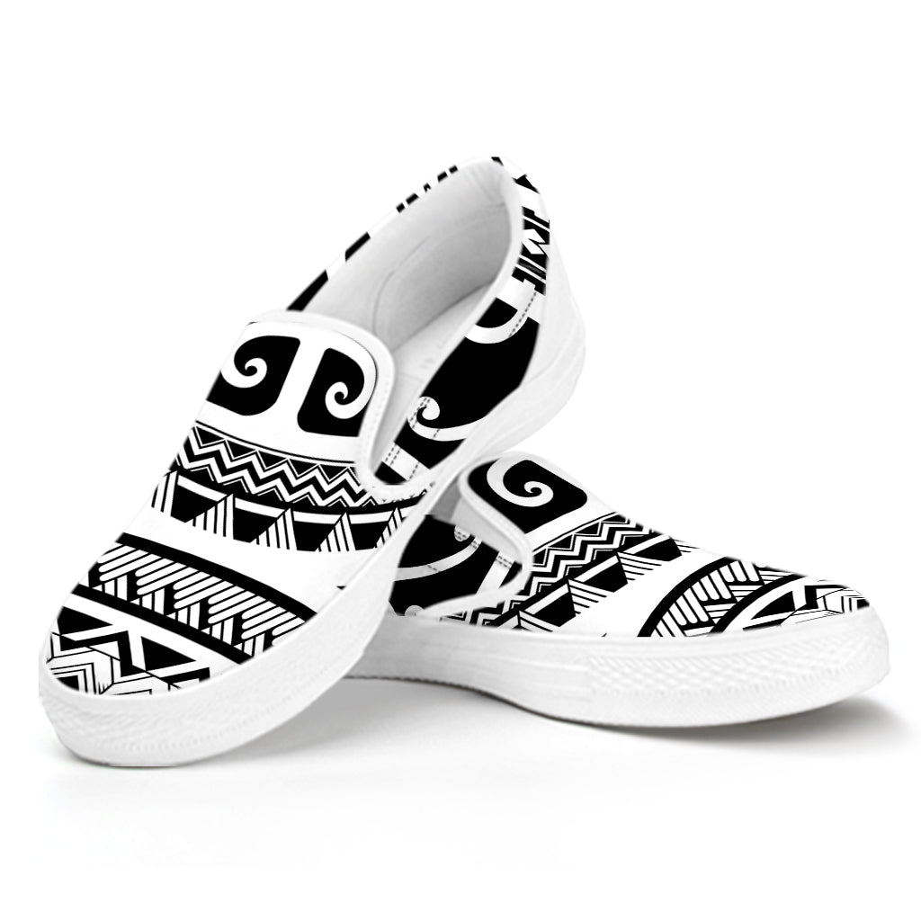 Polynesian Tribal Tattoo Pattern Print White Slip On Shoes