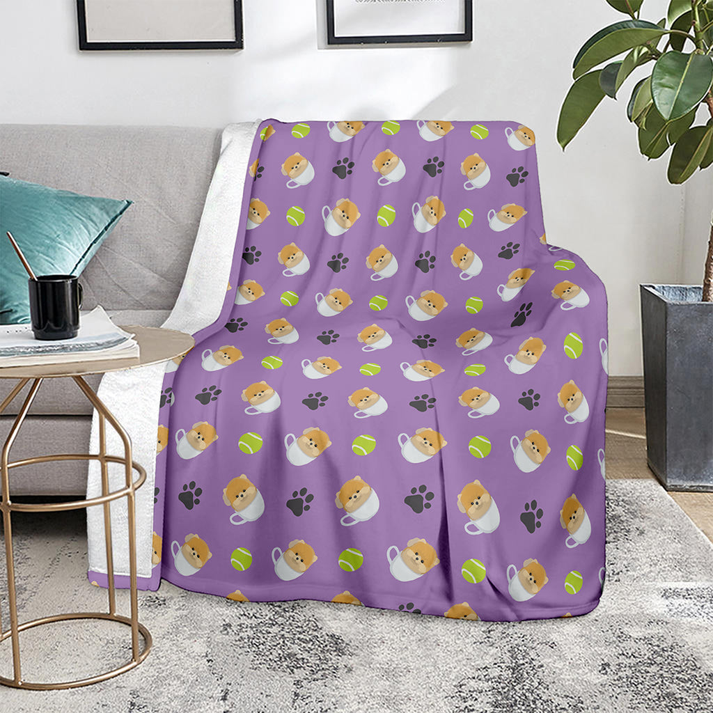 Pomeranian In Tea Cup Pattern Print Blanket