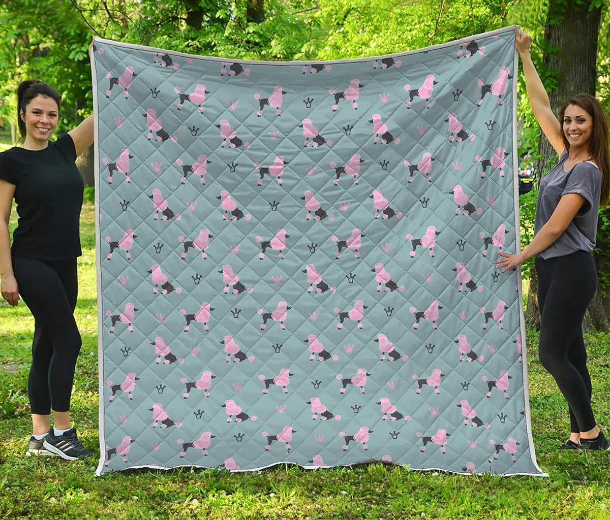 Poodle And Crown Pattern Print Quilt