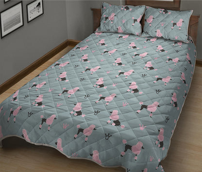 Poodle And Crown Pattern Print Quilt Bed Set