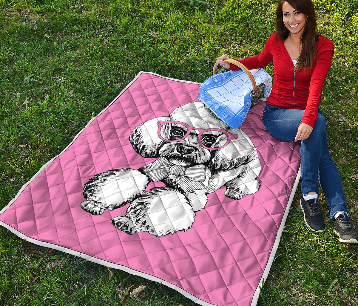 Poodle With Glasses Print Quilt