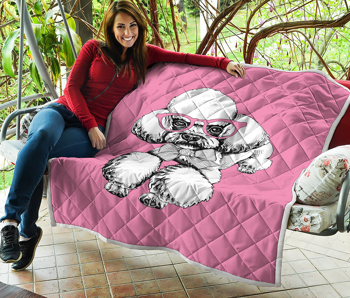 Poodle With Glasses Print Quilt