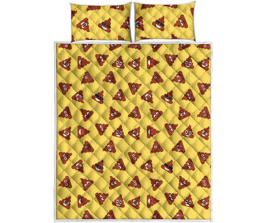 Poop Emoji Pattern Print Quilt Bed Set