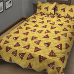 Poop Emoji Pattern Print Quilt Bed Set