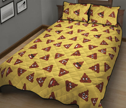 Poop Emoji Pattern Print Quilt Bed Set