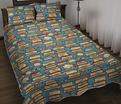 Pop Art Books Pattern Print Quilt Bed Set