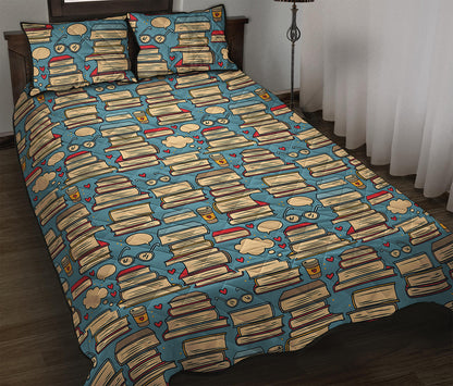 Pop Art Books Pattern Print Quilt Bed Set