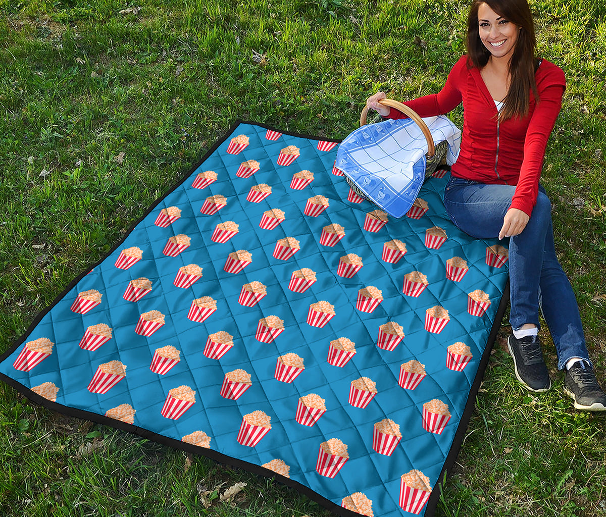 Popcorn Box Pattern Print Quilt
