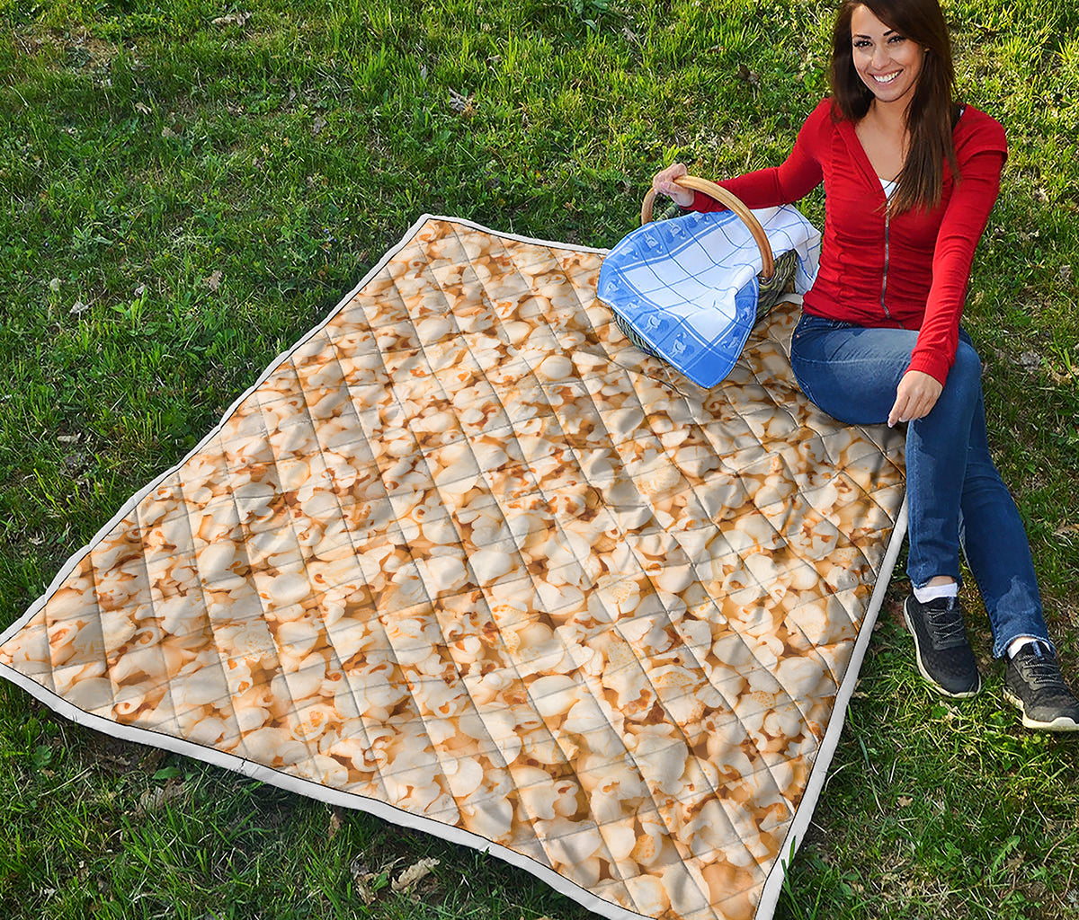 Popcorn Print Quilt