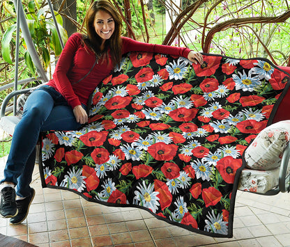Poppy And Chamomile Pattern Print Quilt