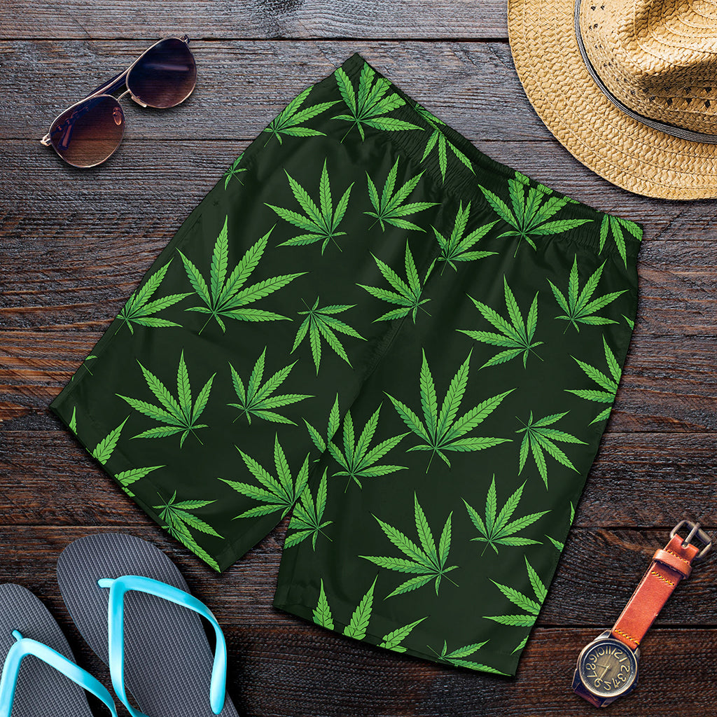 Pot Leaf Pattern Print Men's Shorts