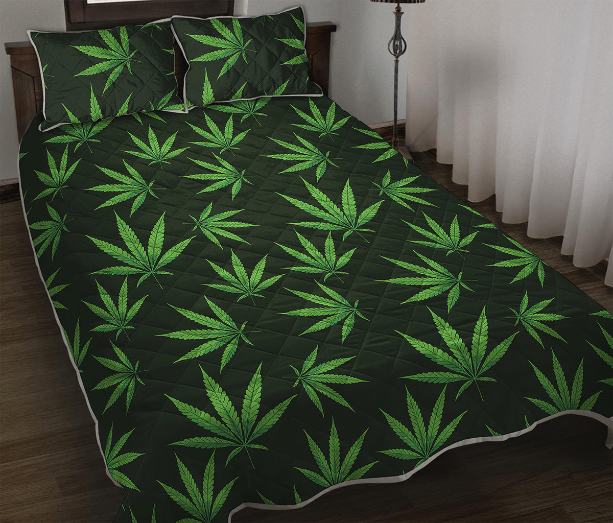Pot Leaf Pattern Print Quilt Bed Set