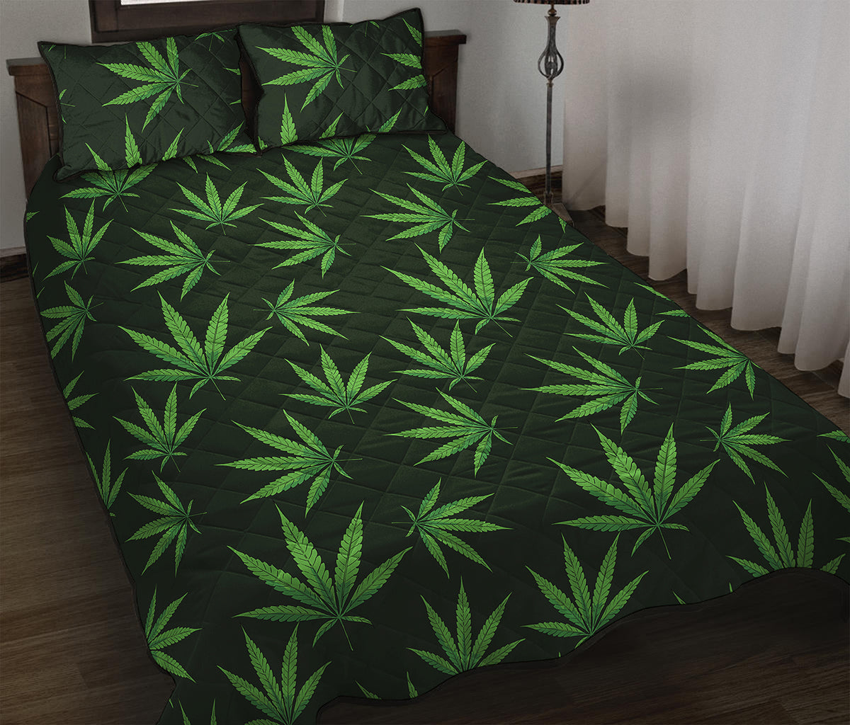 Pot Leaf Pattern Print Quilt Bed Set