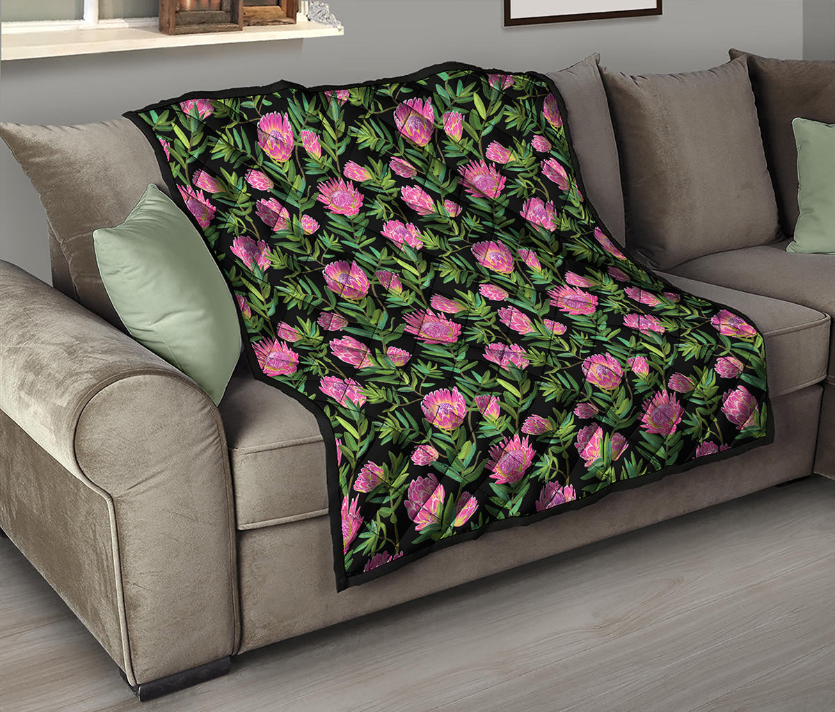 Protea Floral Pattern Print Quilt