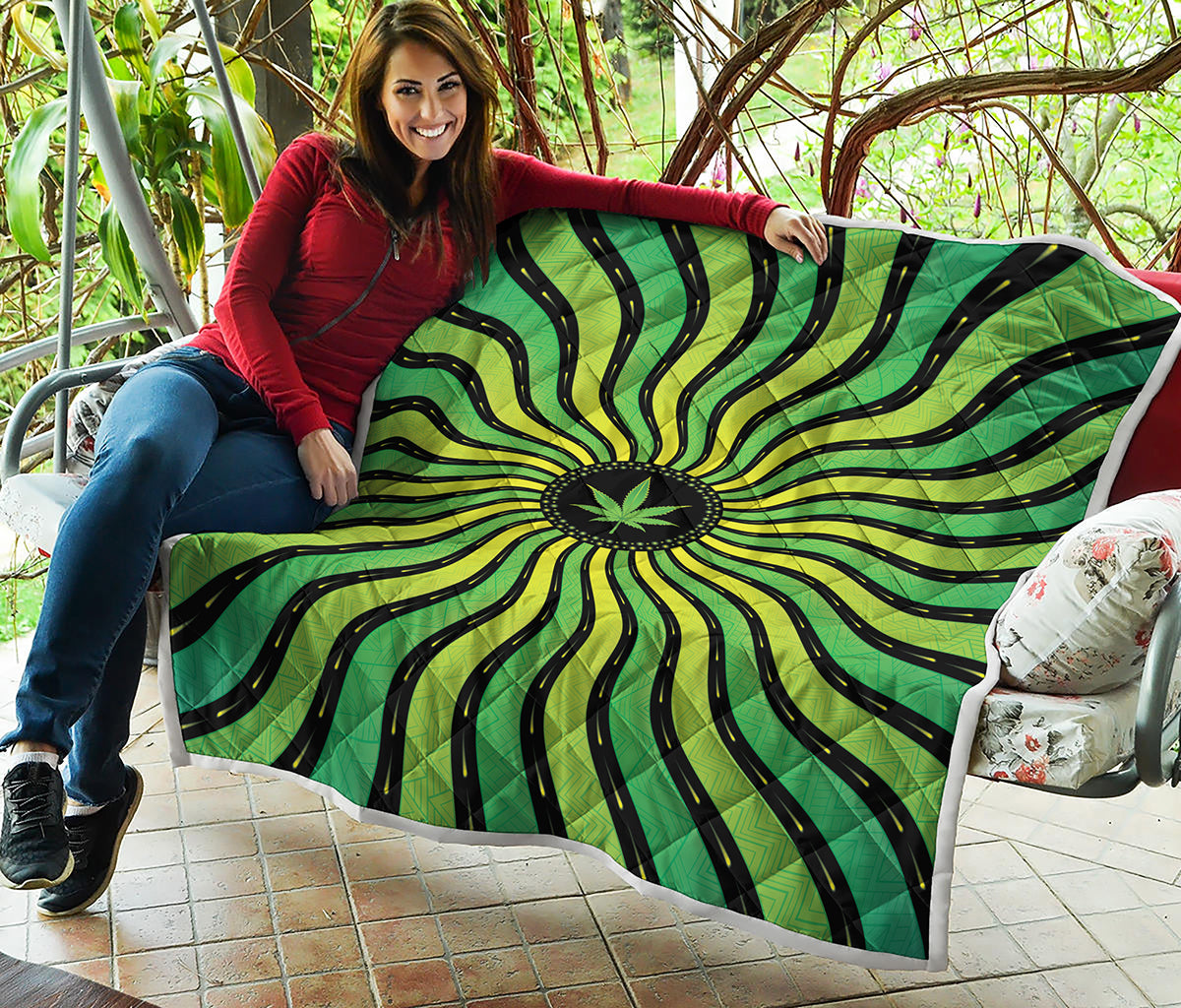 Psychedelic Cannabis Leaf Print Quilt