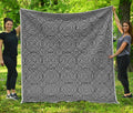 Psychedelic Circle Pattern Print Quilt