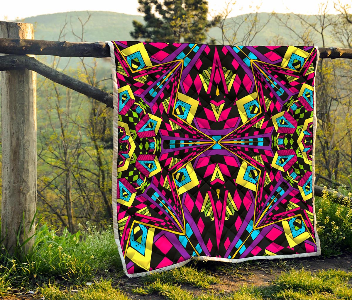 Psychedelic Ethnic Trippy Print Quilt