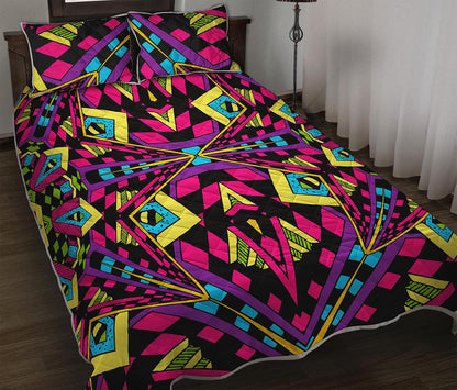 Psychedelic Ethnic Trippy Print Quilt Bed Set