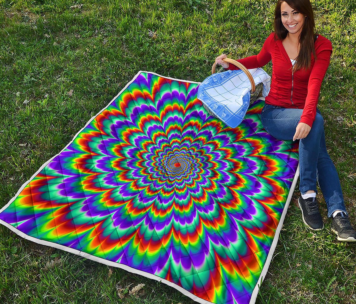 Psychedelic Expansion Optical Illusion Quilt