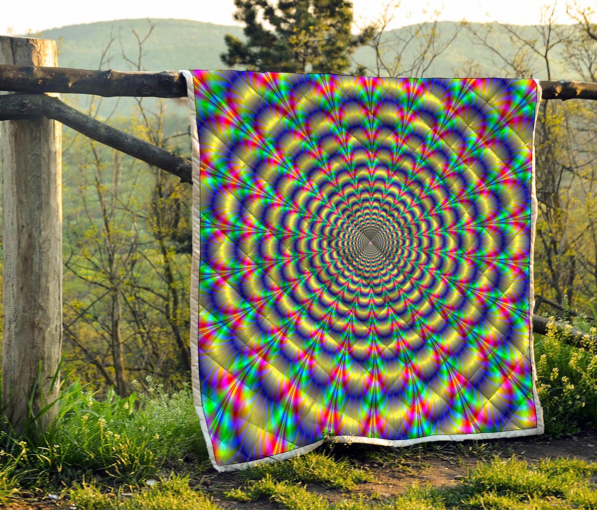 Psychedelic Explosion Optical Illusion Quilt