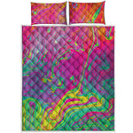 Psychedelic Formed Print Quilt Bed Set