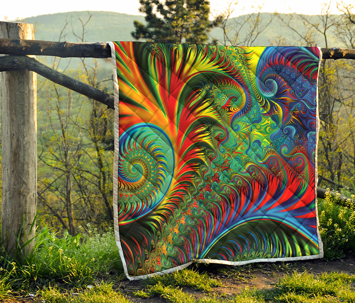 Psychedelic Fractal Print Quilt