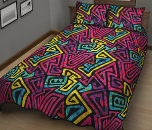 Psychedelic Funky Pattern Print Quilt Bed Set