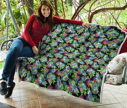 Psychedelic Hawaiian Flower Print Quilt