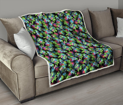 Psychedelic Hawaiian Flower Print Quilt