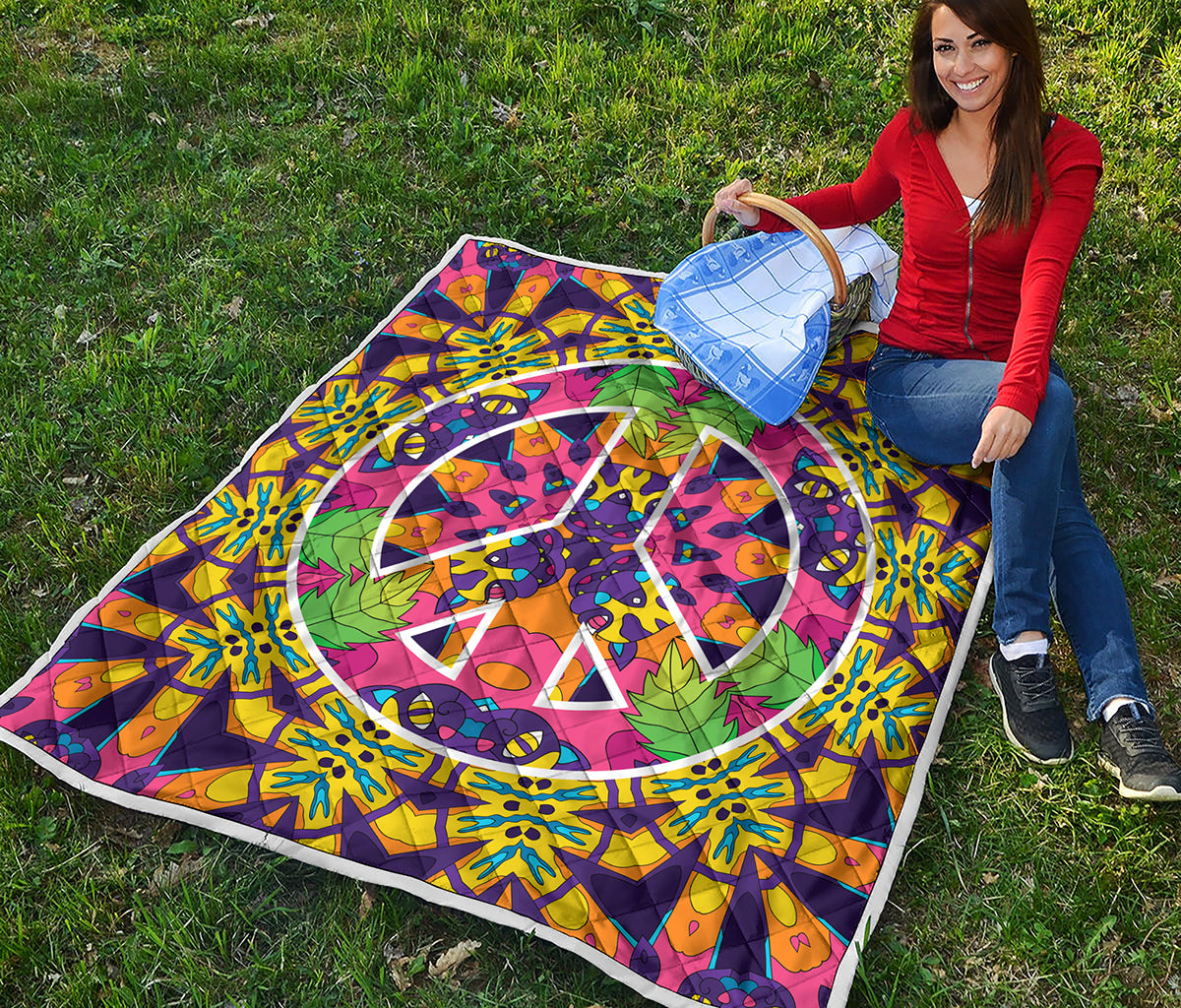 Psychedelic Hippie Peace Sign Print Quilt