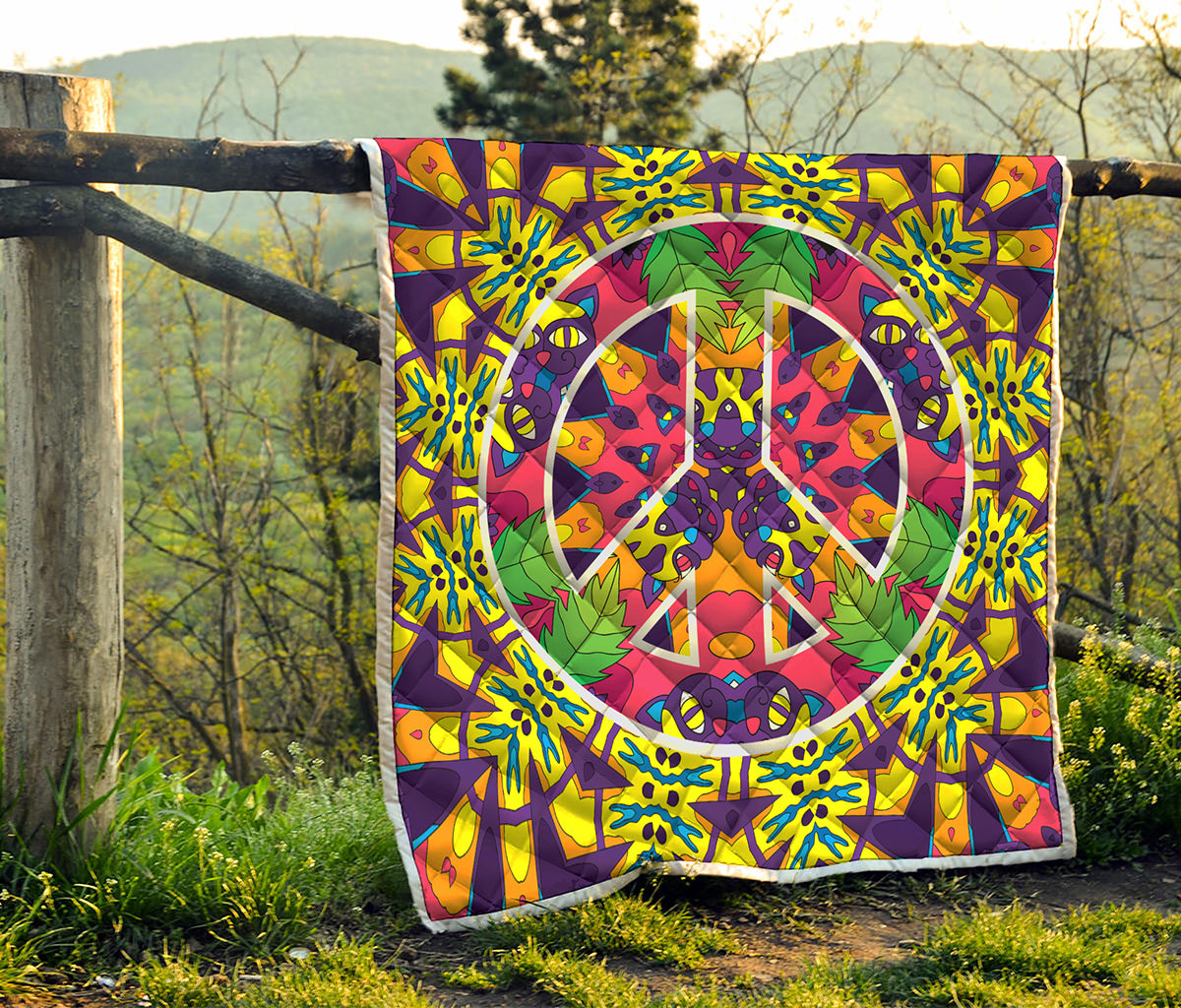 Psychedelic Hippie Peace Sign Print Quilt