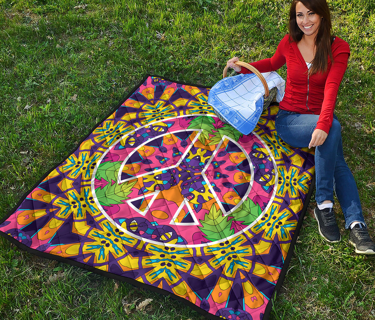 Psychedelic Hippie Peace Sign Print Quilt