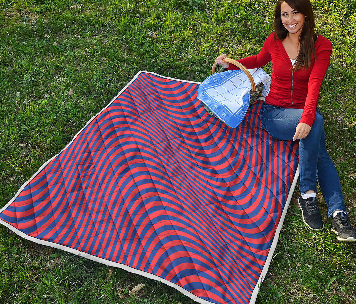 Psychedelic Illusion Print Quilt